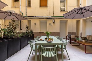 Outdoor dining - defaultName (Madrid)