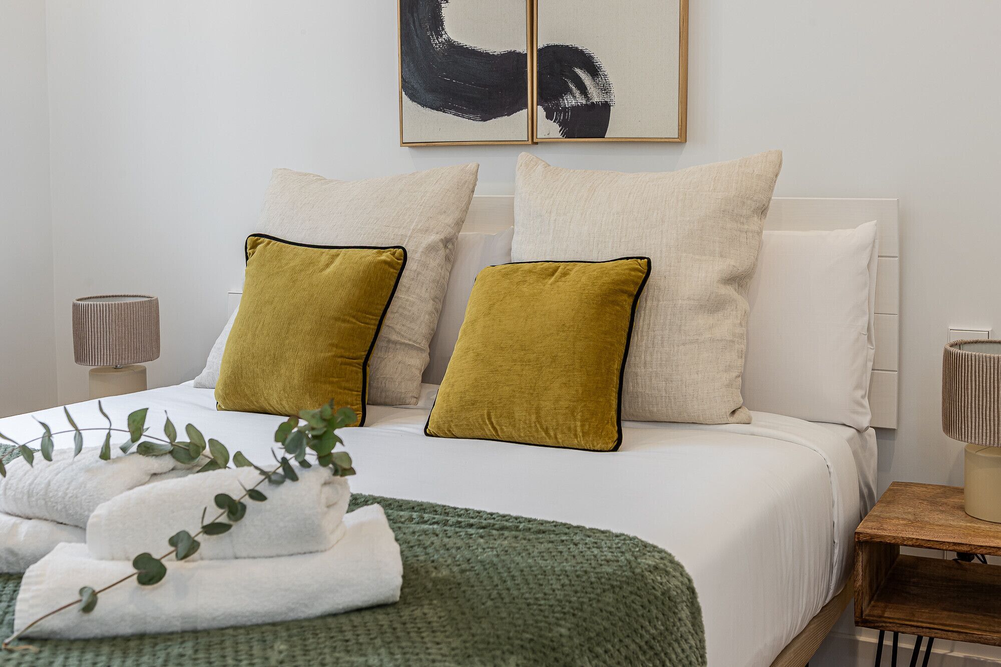 5 makuuhuonetta, silitysrauta/-lauta, ilmainen Wi-Fi, vuodevaatteet