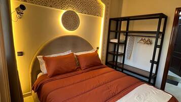 Strygejern/strygebræt, Wi-Fi, sengetøj