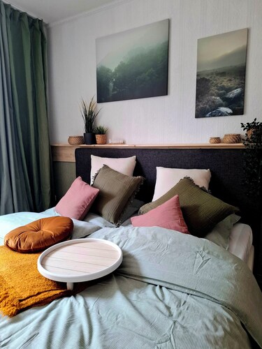 Old town domicile with garden & breakfast bliss - your little break in Neukloster