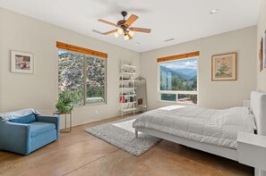 3 bedrooms, iron/ironing board, WiFi, bed sheets - Lovely 3-bedroom house in Santa Fe (Santa Fe)