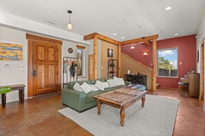 Living area - Lovely 3-bedroom house in Santa Fe (Santa Fe)