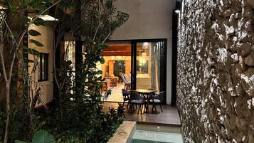 Alberca al aire libre