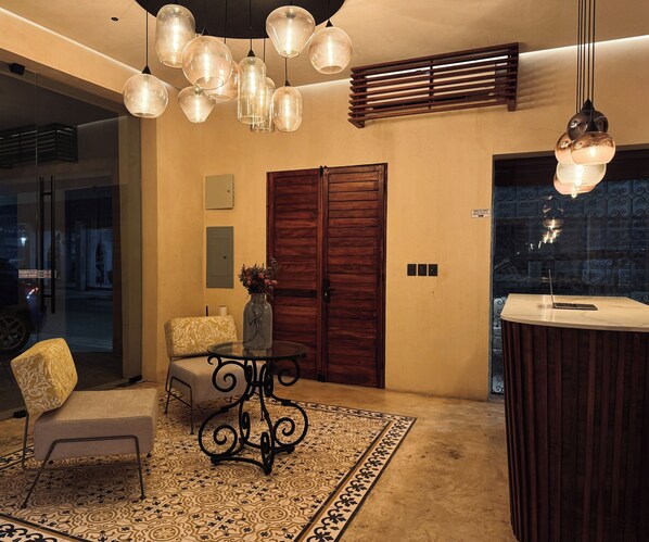 Reception - Hotel Travertino (Mérida)