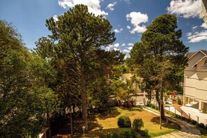 Premium-Suite, 1 Queen-Bett, Gartenblick | Ausblick vom Zimmer