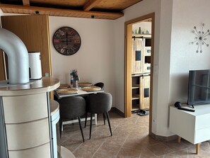 Dining - The cottage by the lake (Nordwestuckermark)