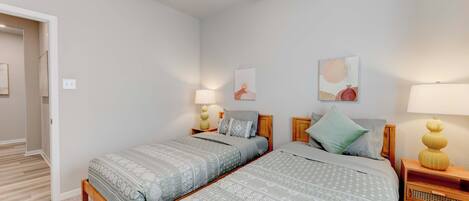 Fer et planche à repasser, Wi-Fi gratuit