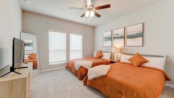 Iron/ironing board, free WiFi