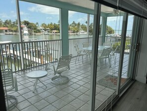 Interior - Waterfront property with beautiful sunsets views! (Islamorada)