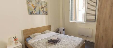 1 bedroom, iron/ironing board, Internet, bed sheets