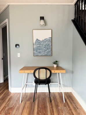 Interior - HAVEN COTTAGE - Close to Mpls, Far From Your Routine-FREE SUPS on Lake Fremont! (Zimmerman)