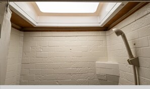 Handtücher, Toilettenpapier