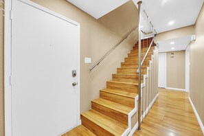 Interior - Peaceful and Relaxing Golf Course Villa @ Highland Park (Mission)