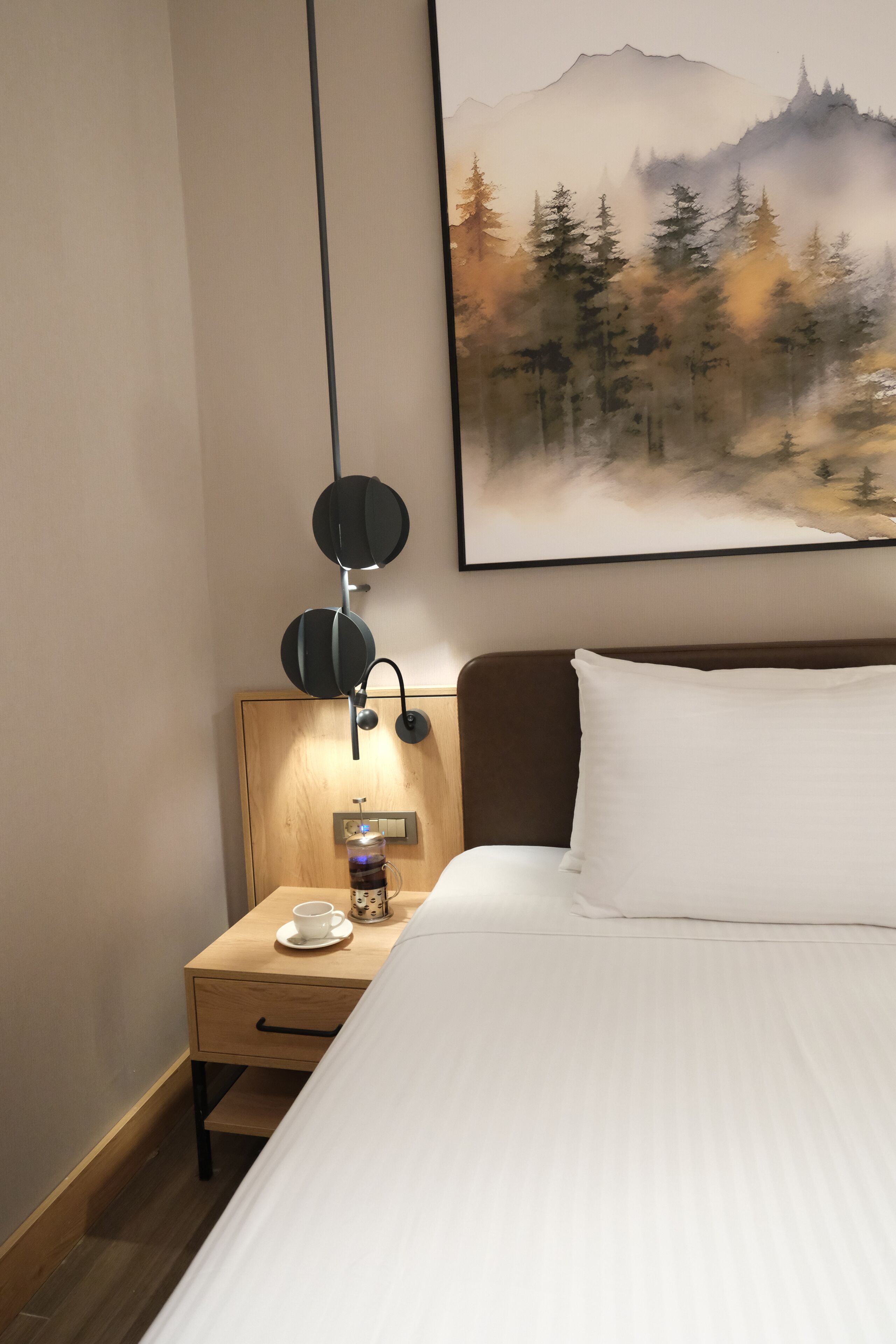 Family Suite | Minibar, soundproofing, WiFi (free), bed sheets