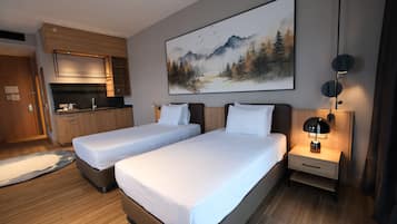 Grand Twin Room | Free WiFi