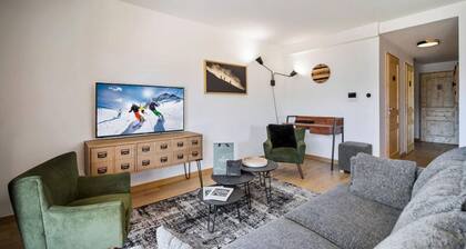 Apartment in the Nantailly District