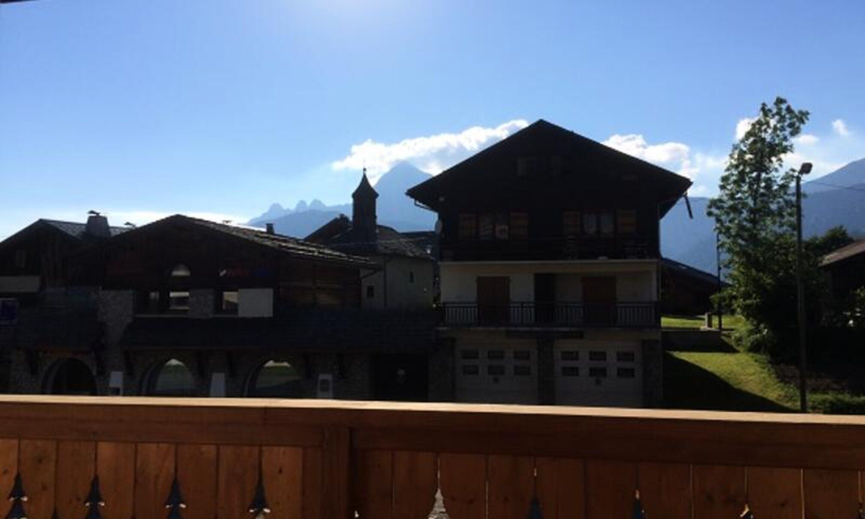 Khuôn viên nơi lưu trú