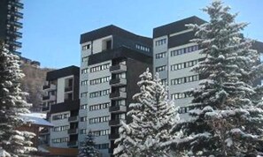 Exterior - Apartment in La Croisette Near Slopes (Les Belleville)