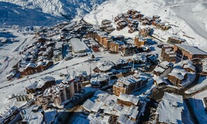 Aerial view - Apartment Close to the Slopes (Les Belleville)