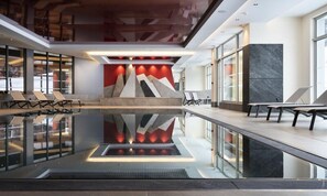 Outdoor pool, a heated pool - Superior Room for 2 People (Araches-la-Frasse)