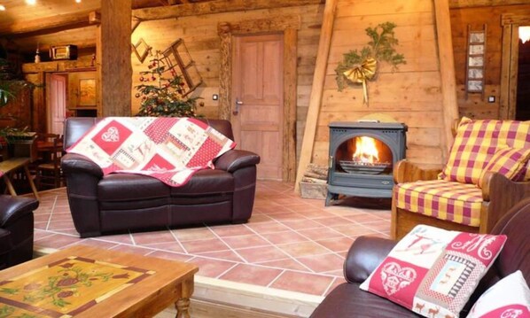 Living area - Apartment in Grand-bornand With Jacuzzi (Le Grand-Bornand)