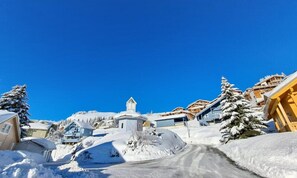 Exterior - Comfort Chalet With 6 Bedrooms (Araches-la-Frasse)