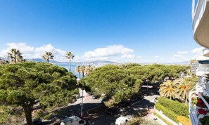 Property grounds - Apartment on La Croisette With Sea View (Cannes)