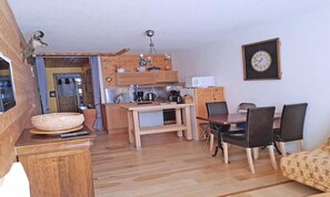 Interior - Pod102 - 1-bedroom Apartment - Veranda With Slope View - Sleeps 5 - Resort Center (Puy-Saint-Vincent)