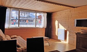 Living area - Pod102 - 1-bedroom Apartment - Veranda With Slope View - Sleeps 5 - Resort Center (Puy-Saint-Vincent)