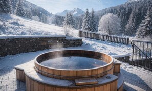 Outdoor spa tub - Chalets for 8 People (Les Allues)