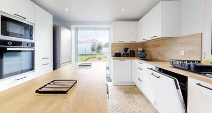 Villa in Saint-jean-de-monts by the Beach