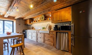 Fridge, microwave, oven, dishwasher - House for 8 People Loudervielle Wifi Garden (Loudervielle)