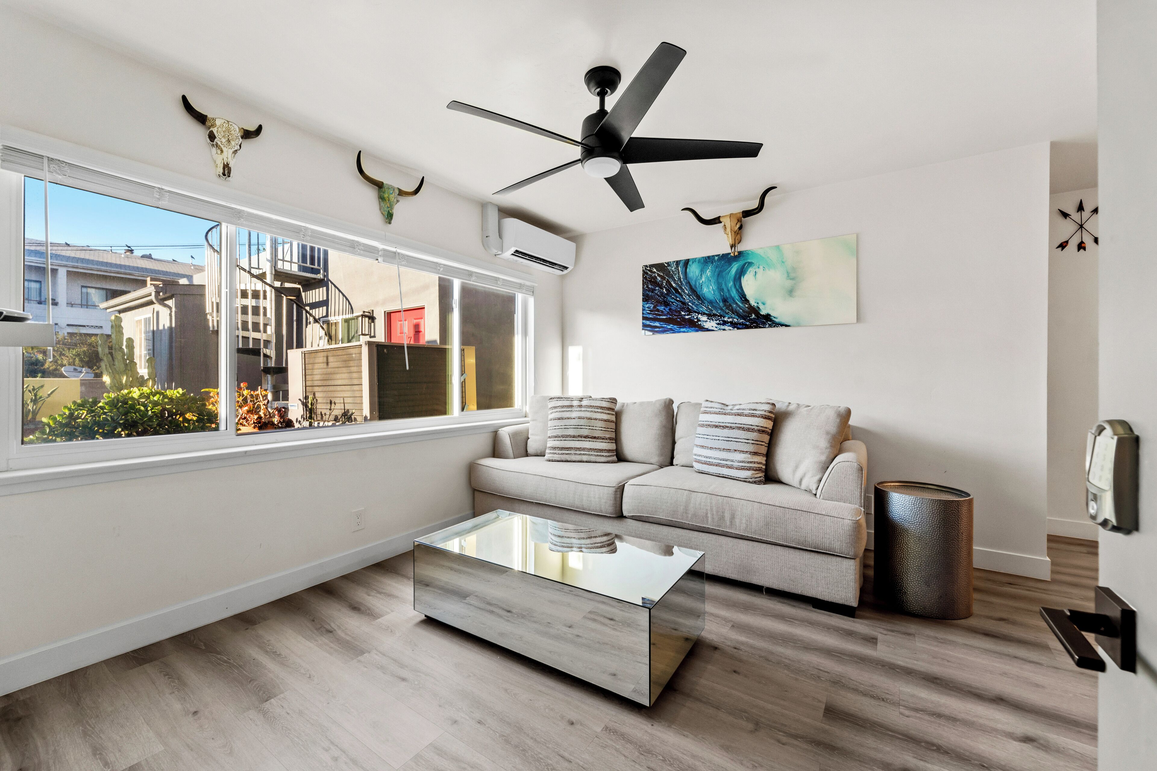 Quarto solteiro superluxo, 1 cama Queen | Área de estar