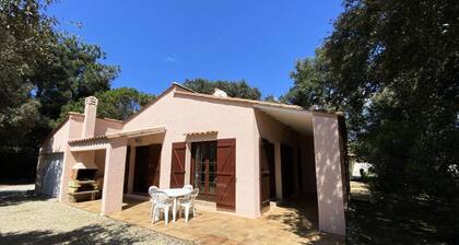 101 - Lovely Family Villa in a Quiet, Residential Area