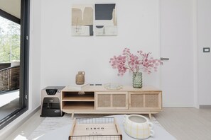 Interior - Beautiful and cozy "among trees". (Pucon)