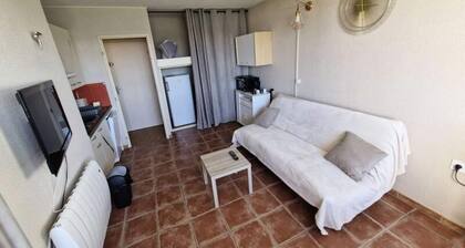 2-room Apartment, Sleeps 4, Port Leucate