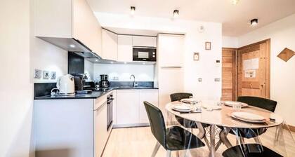 Dama B102: Beautiful new Two-room Apartment in the Heart of Morzine