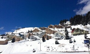 Exterior - Bright Chalet Wood Stove Free and Unlimited Wifi Garage (Araches-la-Frasse)