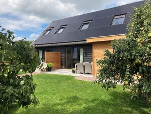 Exterior - Vacation home Het Moleneind, where comfort and peace come together, central in NL (Kapel Avezaath)