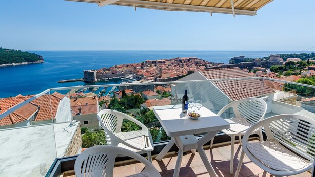 Apartment | Balkon