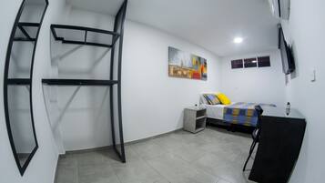 Comfort kamer, 1 slaapkamer | Een strijkplank/strijkijzer, gratis wifi