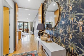 Interior - QV Stays Elegant Waterfront Haven 1 Bed (Auckland)