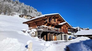 Unclassified image, 3 of 3, button - Chalet in Les Gets With Mountain Views (Les Gets)