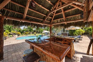 House (3 Bedrooms) | Minibar - 1280 S Atlantic Ave (Cocoa Beach)