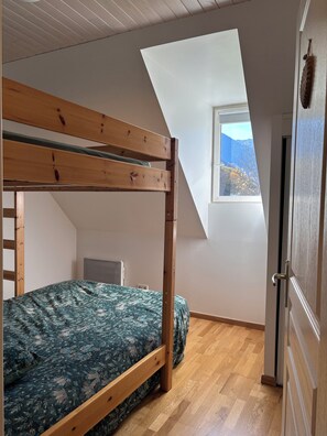 2 slaapkamers, gratis wifi, beddengoed