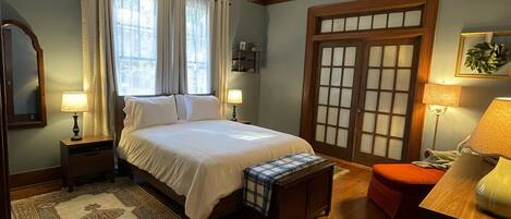 3 chambres, fer et planche à repasser, Wi-Fi, draps fournis