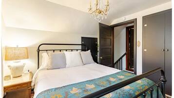 3 chambres, fer et planche à repasser, Wi-Fi, literie fournie