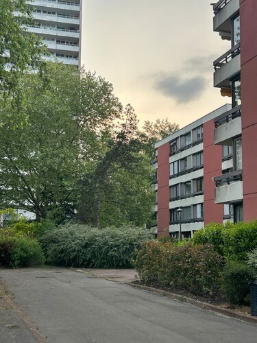 Beautiful room next to Paris