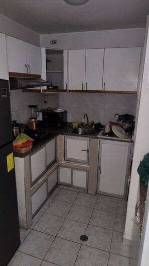 Fridge, microwave, stovetop, dishwasher - Apartment in north downtown Quito, close to all parks and shopping centers. (Quito)