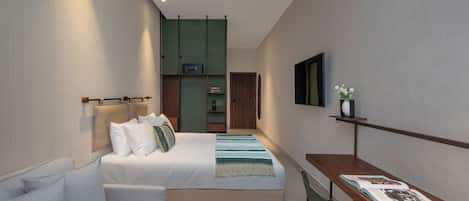 Grand Line | In-room safe, desk, laptop workspace, soundproofing